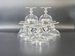 Set of 6 Elegant Crystal Clear Wine Glasses – Premium Quality Glassware